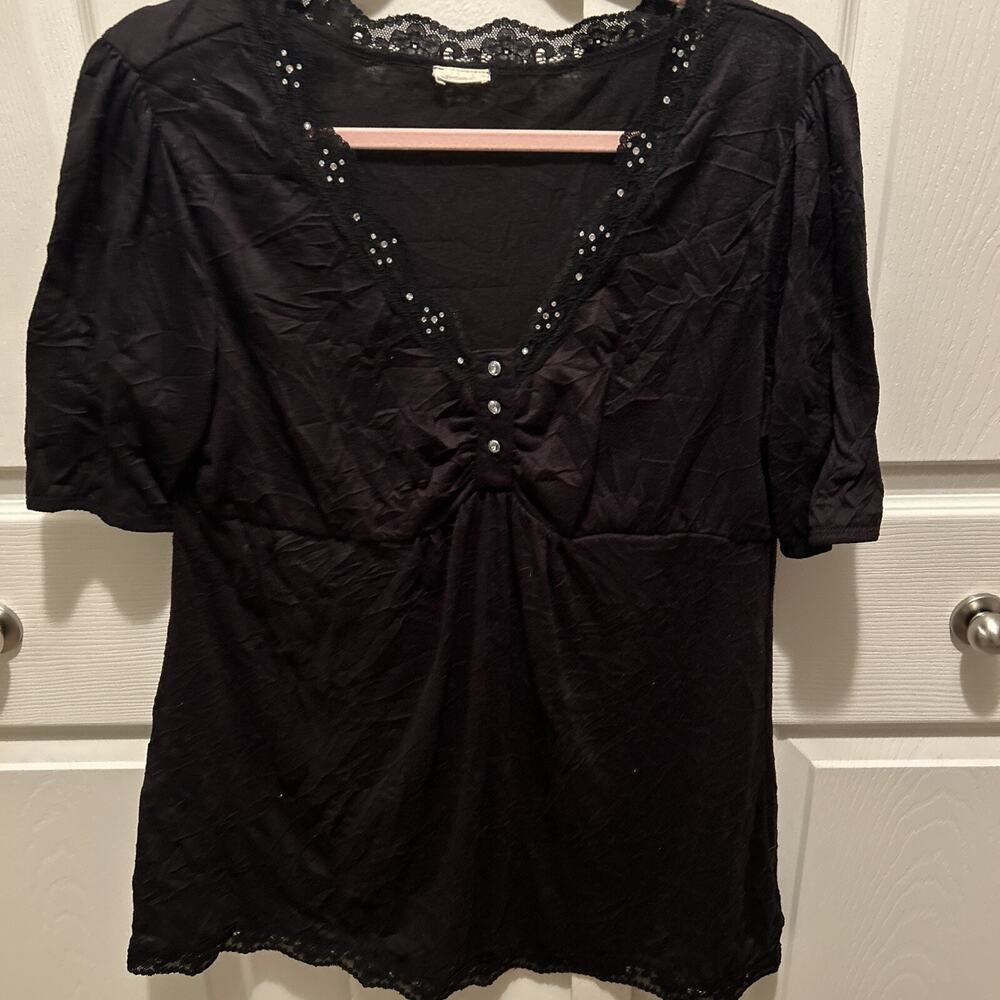 Medium Unbranded Women’s Top Black Bling And Lace V Neck